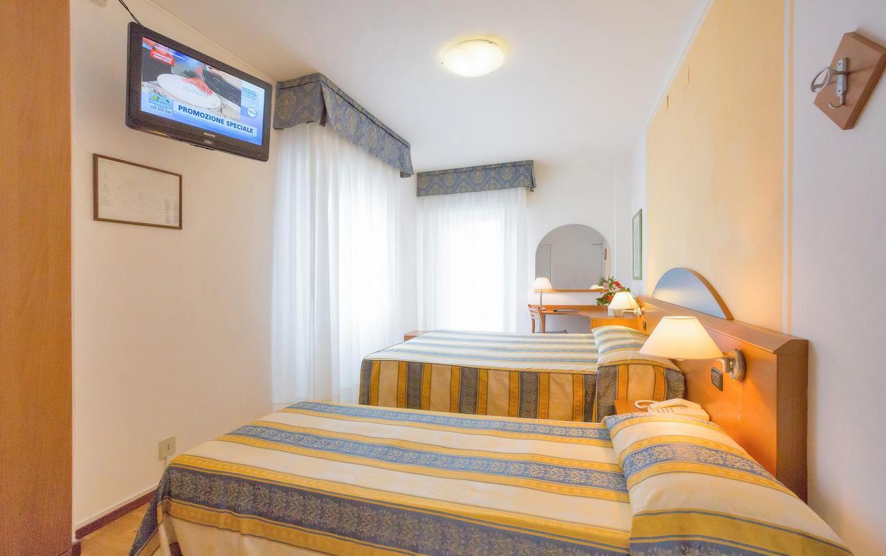 Hotel Adria Sul Mare Καόρλε Εξωτερικό φωτογραφία