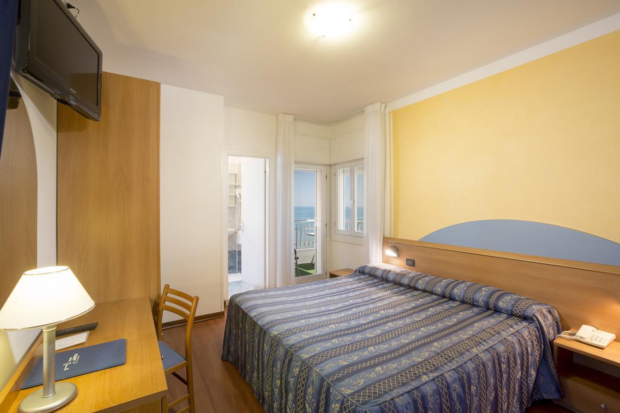 Hotel Adria Sul Mare Καόρλε Εξωτερικό φωτογραφία